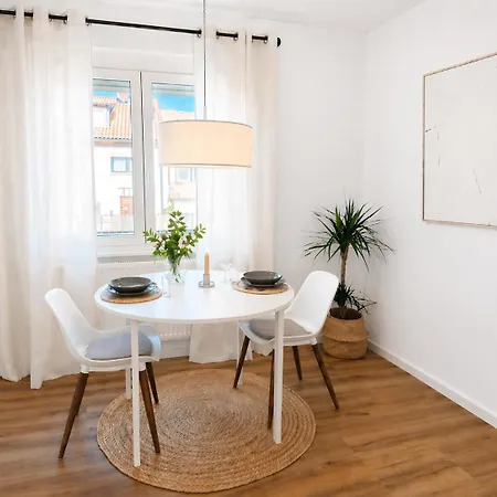Apartment Premium Apartment Rent2Stay - Neu renoviert und zentral