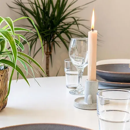 Premium Apartment Rent2Stay - Neu renoviert und zentral Schweinfurt